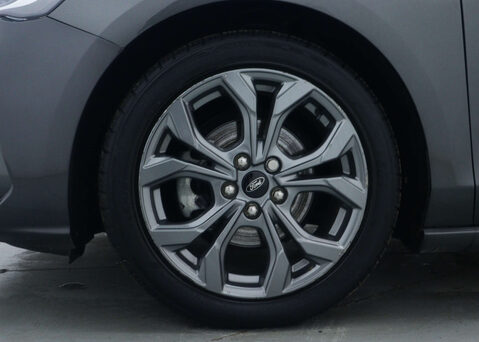 Ford Focus 1.0 Focus ST-Line MHEV Auto 5dr 14