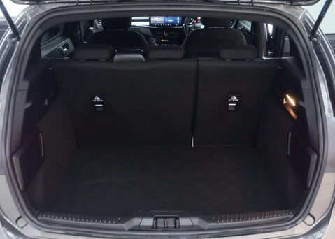 Ford Focus 1.0 Focus ST-Line MHEV Auto 5dr 45