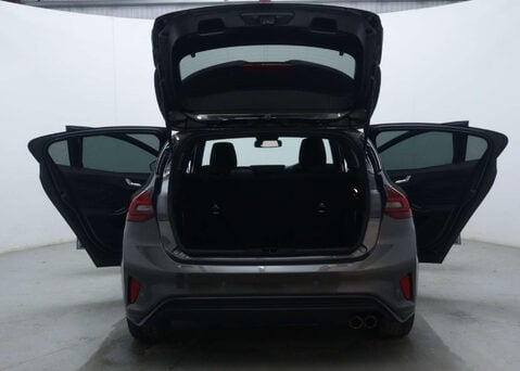 Ford Focus 1.0 Focus ST-Line MHEV Auto 5dr 51