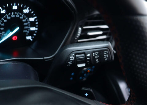 Ford Focus 1.0 Focus ST-Line MHEV Auto 5dr 33