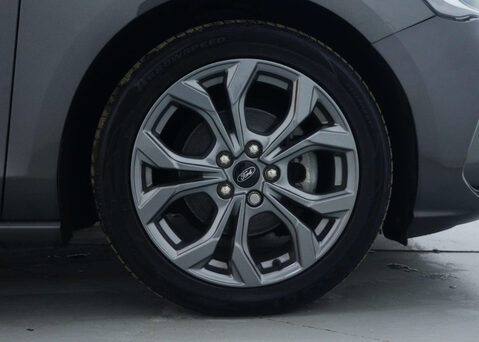 Ford Focus 1.0 Focus ST-Line MHEV Auto 5dr 13