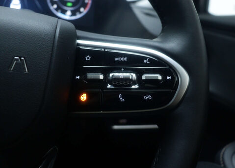 OMODA 5 1.6 5 Noble Auto 5dr 35