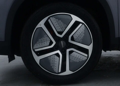 OMODA 5 1.6 5 Noble Auto 5dr 15