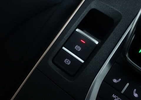 OMODA 5 1.6 5 Noble Auto 5dr 28