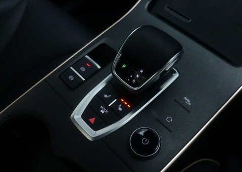 OMODA 5 1.6 5 Noble Auto 5dr 32