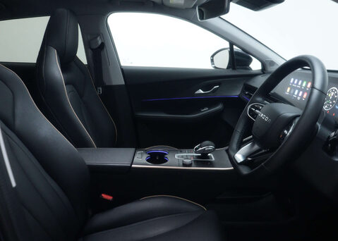 OMODA 5 1.6 5 Noble Auto 5dr 44