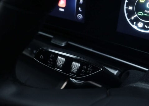 OMODA 5 1.6 5 Noble Auto 5dr 38