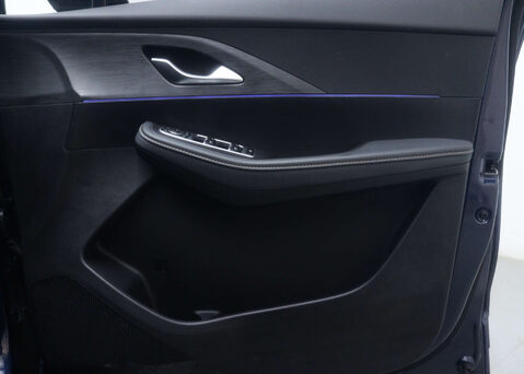 OMODA 5 1.6 5 Noble Auto 5dr 46