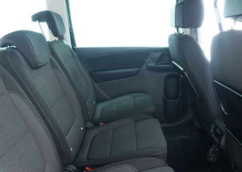 Volkswagen Sharan 1.4 Sharan SE Nav TSi Semi-Auto 5dr 42