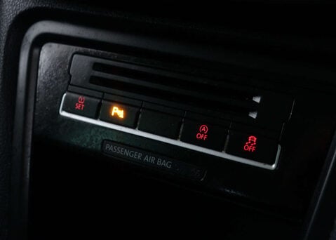 Volkswagen Sharan 1.4 Sharan SE Nav TSi Semi-Auto 5dr 25