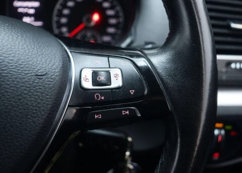 Volkswagen Sharan 1.4 Sharan SE Nav TSi Semi-Auto 5dr 28