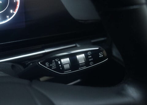 OMODA 5 1.6 5 Noble Auto 5dr 38