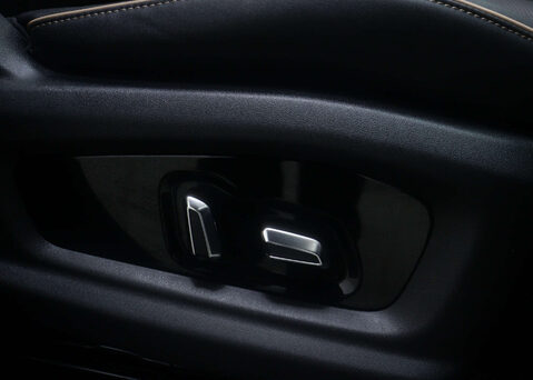 OMODA 5 1.6 5 Noble Auto 5dr 41