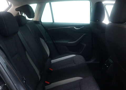 Skoda Kamiq 1.5 Kamiq SE L Executive TSi Semi-Auto 5dr 48