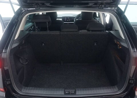 Skoda Kamiq 1.5 Kamiq SE L Executive TSi Semi-Auto 5dr 49