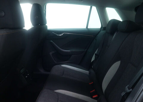 Skoda Kamiq 1.5 Kamiq SE L Executive TSi Semi-Auto 5dr 47