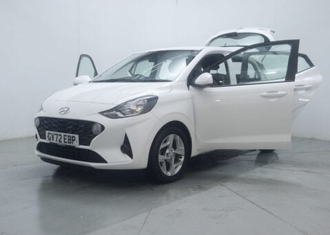 Hyundai i10 1.0 i10 SE Connect MPI Auto 5dr 48