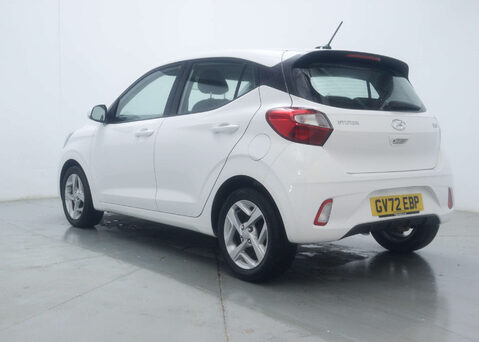 Hyundai i10 1.0 i10 SE Connect MPI Auto 5dr 9