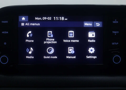 Hyundai i10 1.0 i10 SE Connect MPI Auto 5dr 26