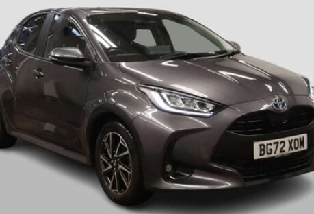 Toyota Yaris 1.5 Yaris Design HEV CVT 5dr