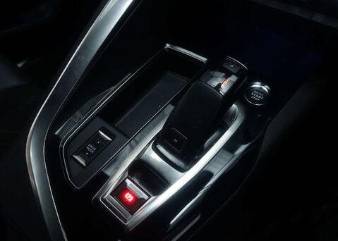 Peugeot 5008 1.2 5008 GT Premium PureTech S/S Auto 5dr 32