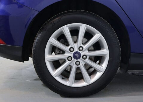 Ford Focus 1.5 Focus Titanium 5dr 14
