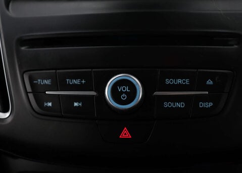 Ford Focus 1.5 Focus Titanium 5dr 29