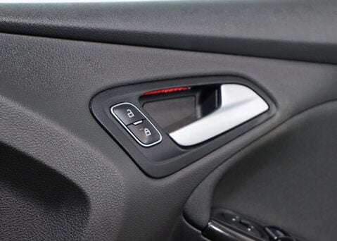 Ford Focus 1.5 Focus Titanium 5dr 36