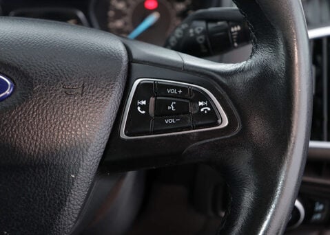 Ford Focus 1.5 Focus Titanium 5dr 34