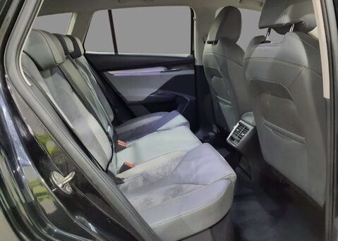 Skoda Enyaq Enyaq iV 60 Nav Lounge 5dr 9