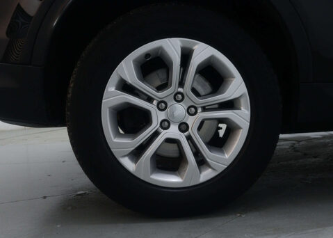 Land Rover Discovery Sport 2.0 Discovery Sport S D Auto 4WD 5dr 15