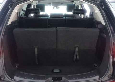 Land Rover Discovery Sport 2.0 Discovery Sport S D Auto 4WD 5dr 50