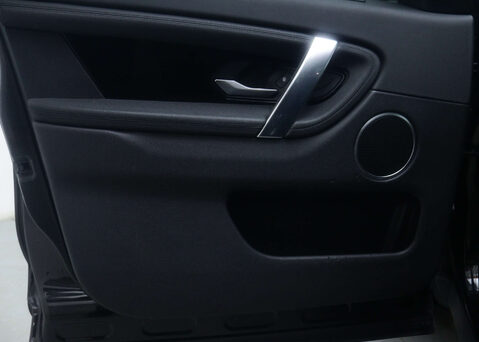 Land Rover Discovery Sport 2.0 Discovery Sport S D Auto 4WD 5dr 44