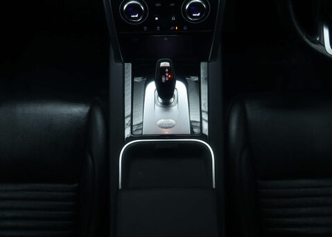 Land Rover Discovery Sport 2.0 Discovery Sport S D Auto 4WD 5dr 19