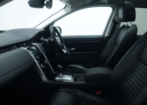 Land Rover Discovery Sport 2.0 Discovery Sport S D Auto 4WD 5dr 42