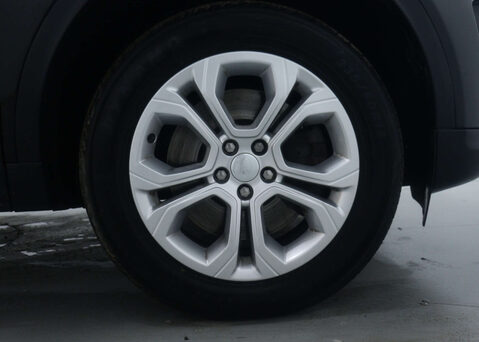 Land Rover Discovery Sport 2.0 Discovery Sport S D Auto 4WD 5dr 12