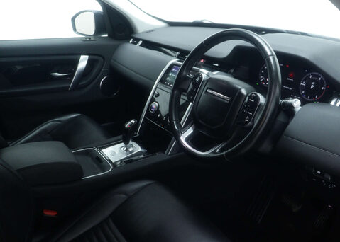 Land Rover Discovery Sport 2.0 Discovery Sport S D Auto 4WD 5dr 37