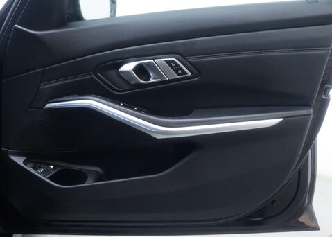 BMW 3 Series 2.0 330E M Sport Auto 5dr 47