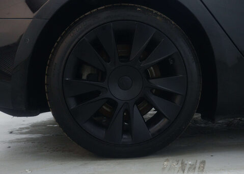 Tesla Model 3 Model 3 Standard Range + 4dr 13