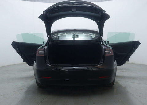 Tesla Model 3 Model 3 Standard Range + 4dr 50