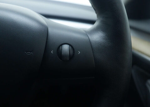 Tesla Model 3 Model 3 Standard Range + 4dr 30