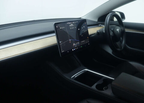 Tesla Model 3 Model 3 Standard Range + 4dr 38