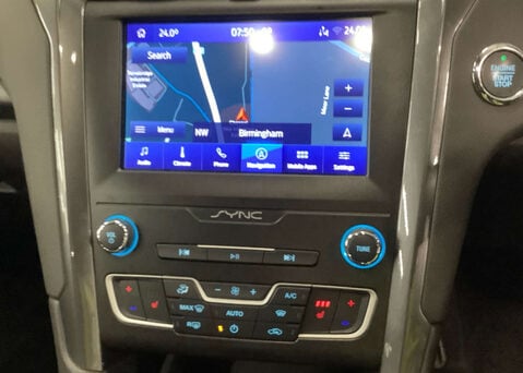 Ford Mondeo 2.0 Mondeo Titanium Edition HEV Auto 5dr 10