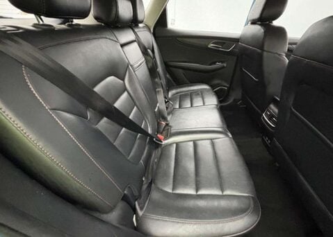 MG HS 1.5 MG HS Excite Semi-Auto 5dr 8