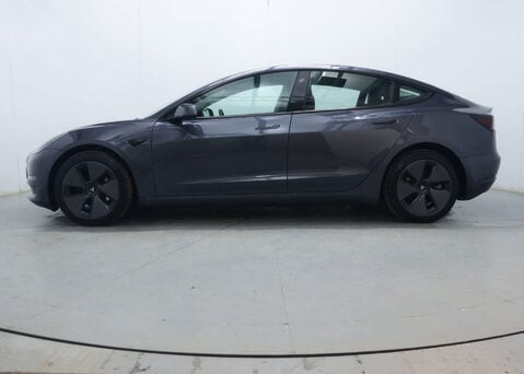 Tesla Model 3 Model 3 Long Range AWD 4WD 4dr 7