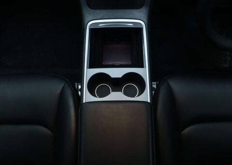 Tesla Model 3 Model 3 Long Range AWD 4WD 4dr 19