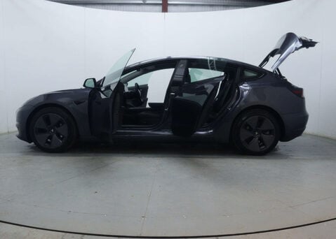 Tesla Model 3 Model 3 Long Range AWD 4WD 4dr 53