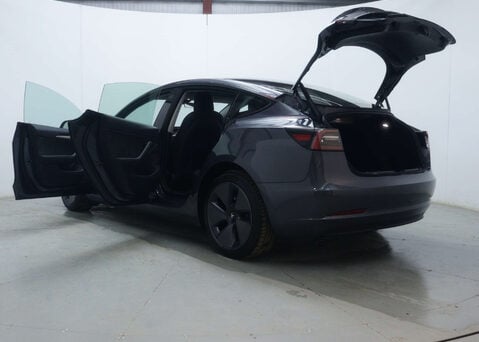 Tesla Model 3 Model 3 Long Range AWD 4WD 4dr 54