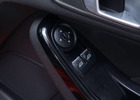 Ford Fiesta 1.2 Fiesta Zetec 3dr 32