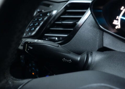 Ford Fiesta 1.2 Fiesta Zetec 3dr 29